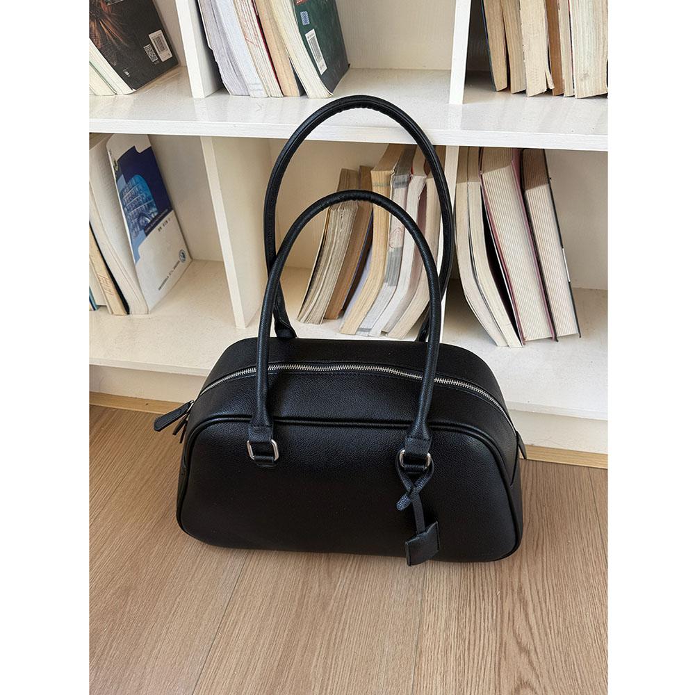 New Winter Big Size Soft Leather Women Large Retro Bowling Bags Commute Handbags High Quality Simple Shoulder Bag Brown