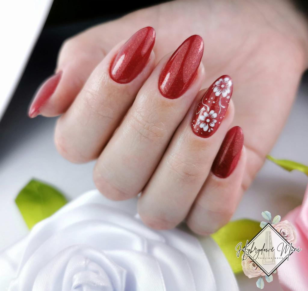 Lakier Hybrydowy Led/Uv Gel Polish Mollylac Hearts & Kisses Nr 197 Dazzling Kisses 10 G
