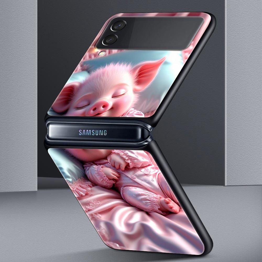 Cute Pig Hard PC Phone Case For Samsung Galaxy Z Flip 7 6 5 4 Black Cover For Galaxy Z Flip 3 Foldable Shell Fundas Capas Coque