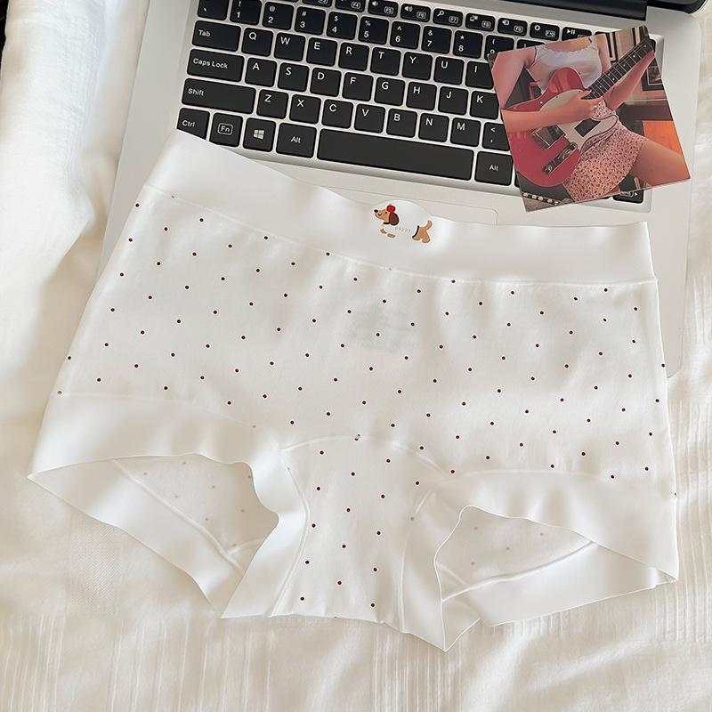 Big Size Lady Spring and Autumn Lovely Rabbit High Waist Hip Breather Breathable Briefs