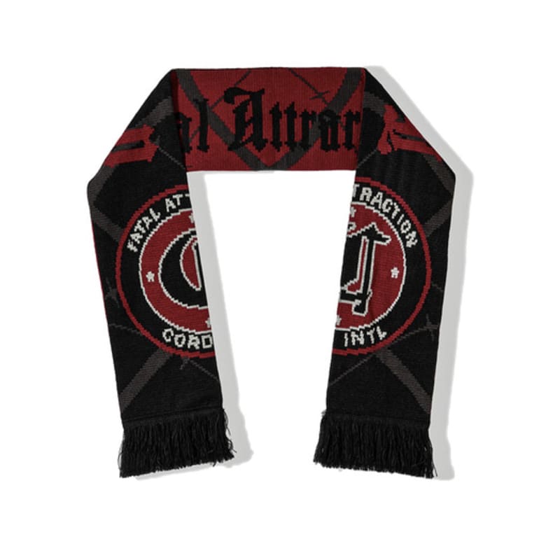 Schnur. FATALE ANZIEHUNGSKRAFT REVERSSTRICK SCHAL_BK