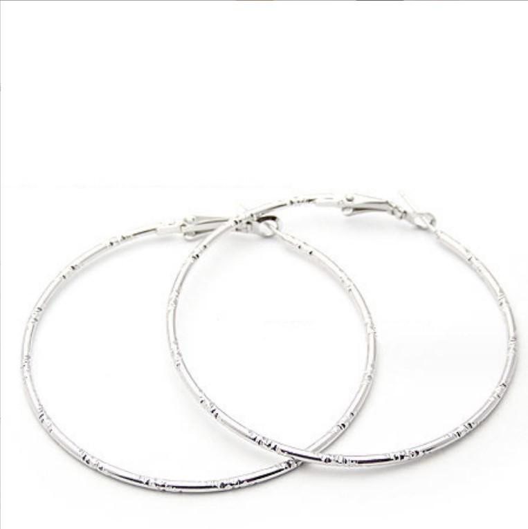 

Korean Fashion Hollow Hoop Earrings: Simple, Luxurious & Unique срібний