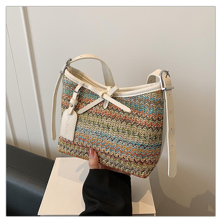 

Handbag woven retro shoulder bag simple and versatile texture casual commuter messenger bag small square bag білий