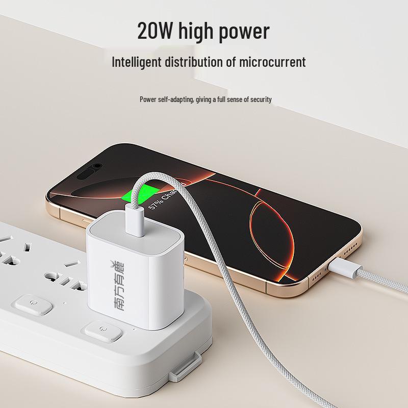 PD20W Fast Charger for iPhone 15/16/17 with 3C Certification