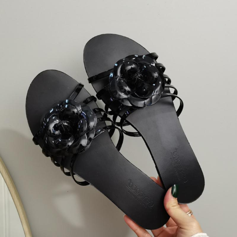 Comfortable Flower Design Narrow Strap Ladies Slippers 2025 Summer Beach Sweet Flat Casual Shoes Women Pumps Zapatos De Mujer