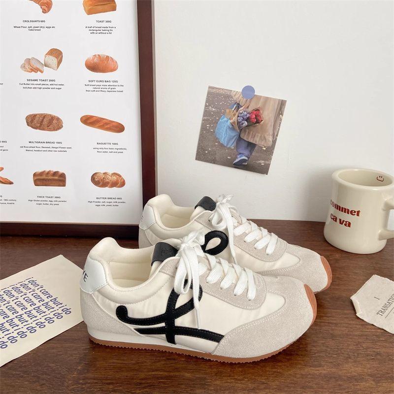 2025 fashion versatile new spring women's shoes ugly cute asymmetrical big toe niche casual style Forrest Gump training shoes women