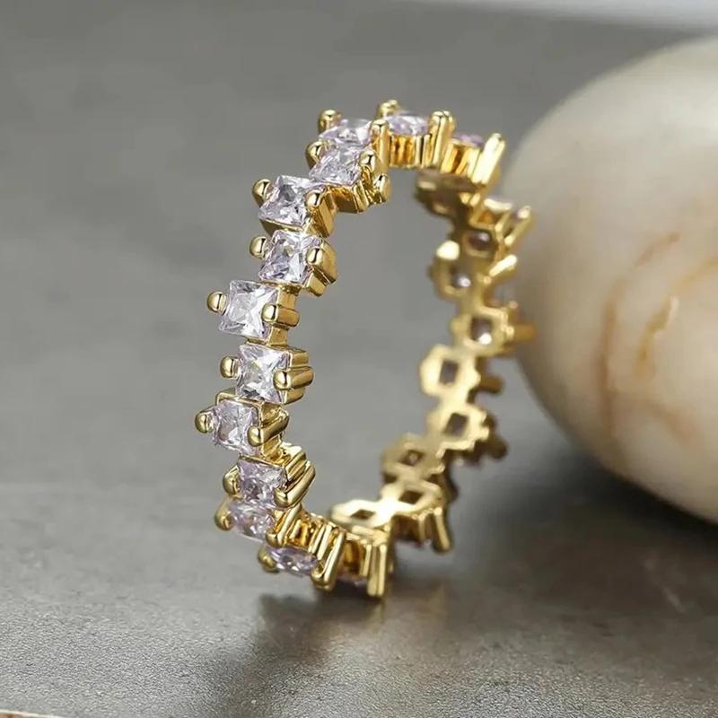 Bright Green Cubic Zirconia Ring Female Engagement Party Jewelry Noble Lady Fashion Wedding Ceremony Accessories Gift