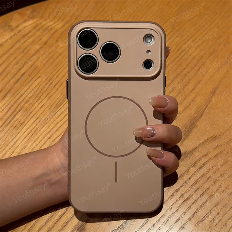 Luxury Original Hard PC For Magsafe Case For iPhone 17 Air 16 15 Pro Max Fundas TPU Magnetic Wireless Phone Cover iPhone 17 Pro