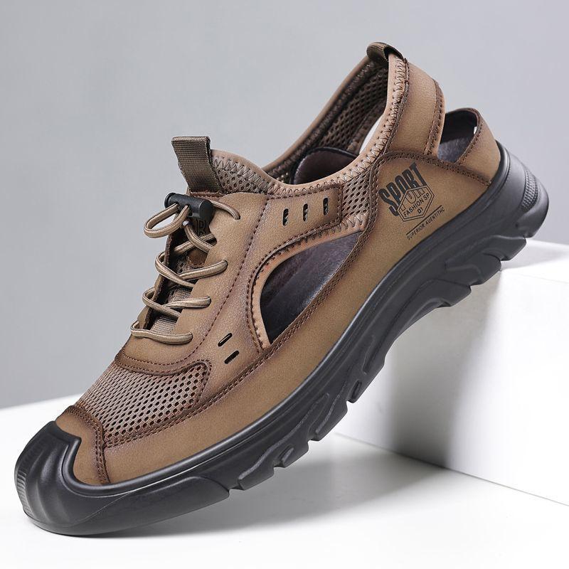 Summer New Sandals Men's Hollow Wading Shoes Breathable Mesh Hole Shoes Soft Sole Bag Head Shoes Men