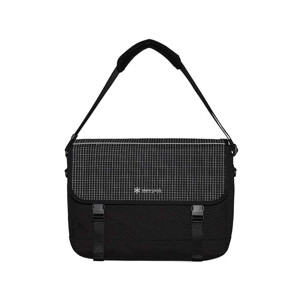 [Snowpeak] Reflector Messenger Bag Black (S25SUTCB08)
