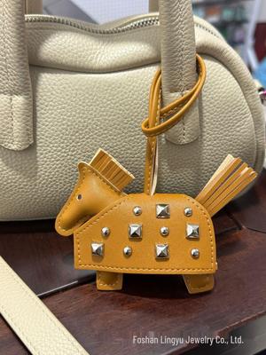 Gepersonaliseerde Lederen Pony Tasbedel - Veelzijdig, Schattig Hangend Ornament