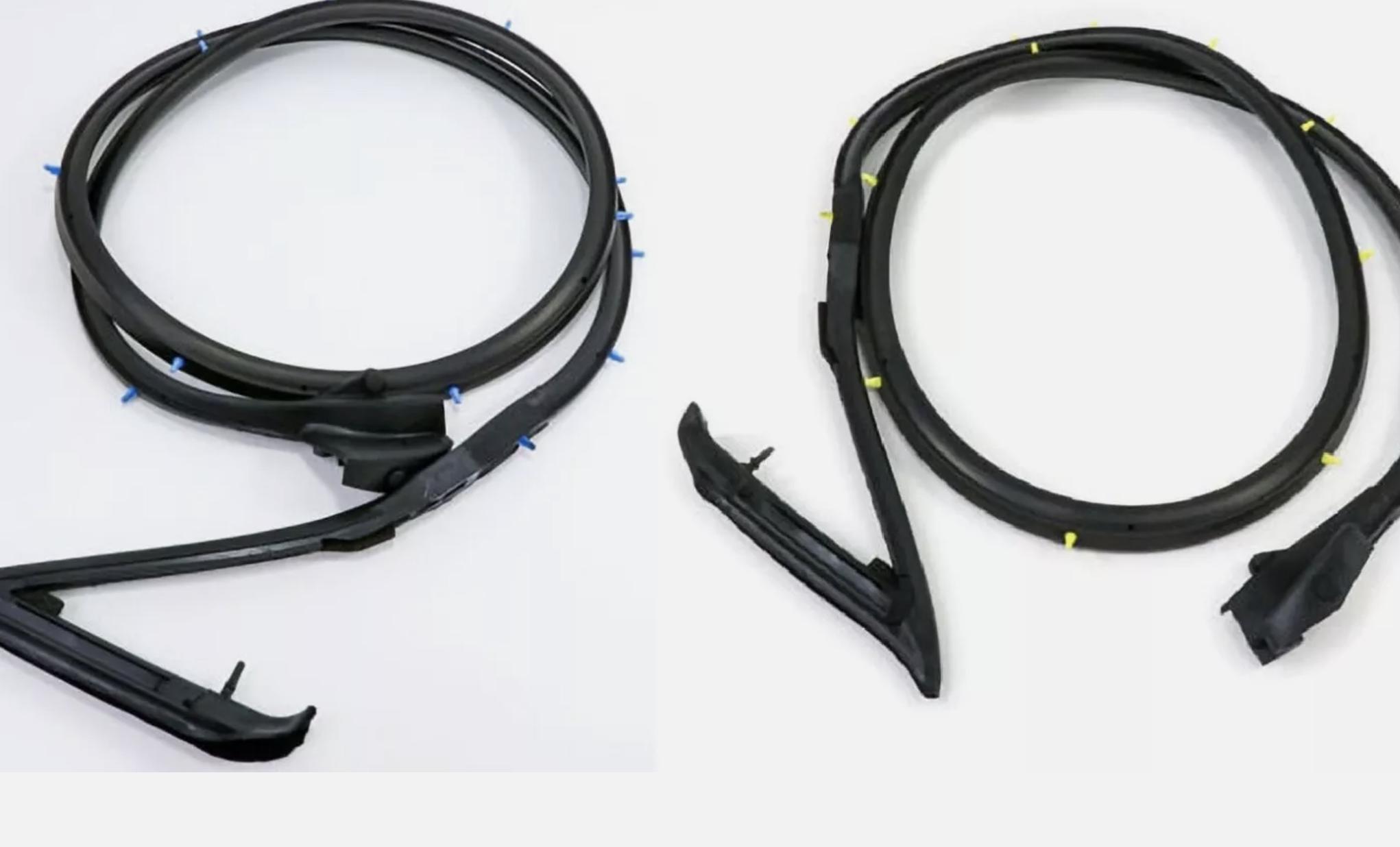 

Nissan Door Weatherstrip Right Left 35F01 Set Genuine 180SX 240SX Silvia S13