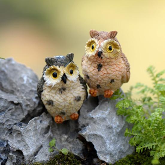 Mini Sova Soška Pryskyřice Ručně Malovaná Sova Ozdoba Miniaturní Zvířecí Figurka pro DIY Mikro Krajinu Bonsaj Vílí Zahrada Dekorace