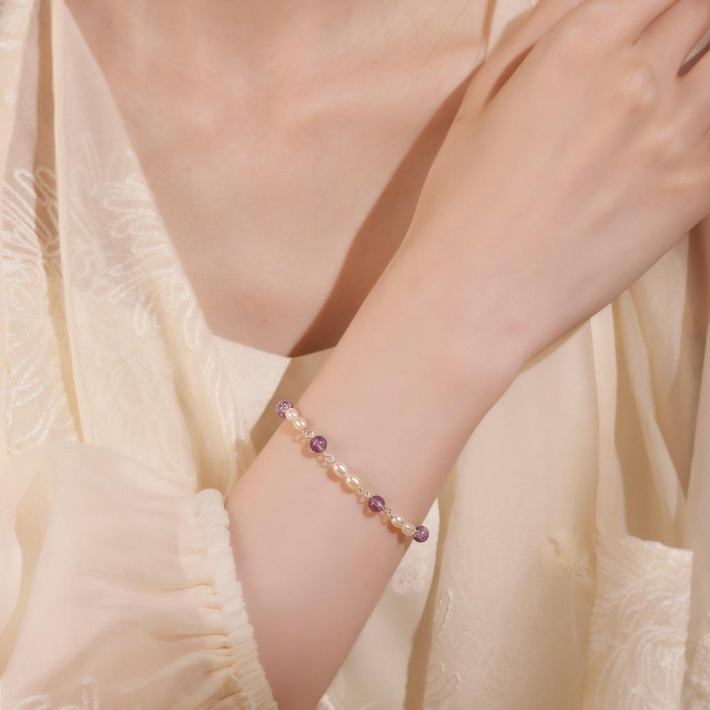 Snow Purple Charm is a natural genuine women's amethyst pearl bracelet, a stunning bracelet for layering, popular among the niche crowd