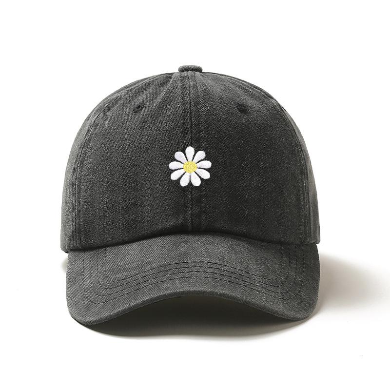 "Little Dandelion" Embroidered Baseball Cap, a Hat with a Unique Adjustable Design, Suitable for Outdoor Hiking and Outings.