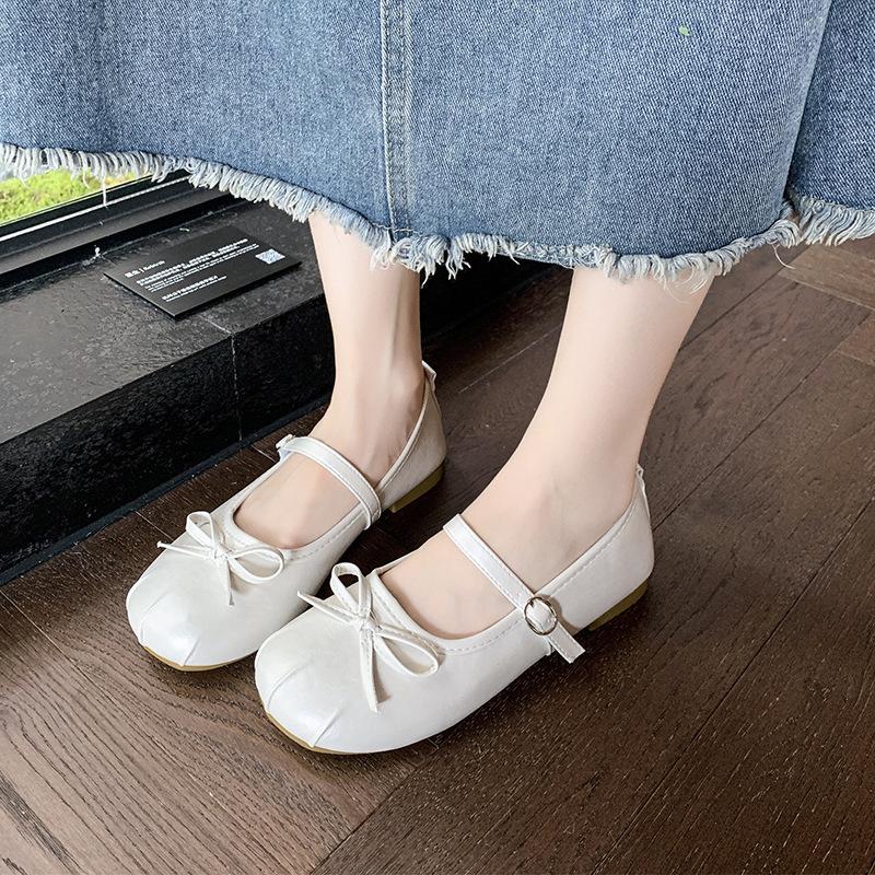 

French small single shoes women s spring and summer new small leather shoes are beautiful fairy style bow with skirt Mary Jane shoes 35
