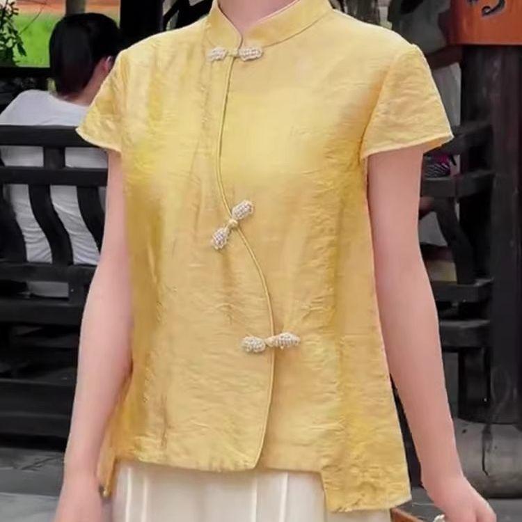 

Темпераментный дизайн, чувство стиля, желтая рубашка со стойкой, женская, лето 2025, роскошный, высококлассный, тонкий топ 3XL [recommended 138-75 kg]