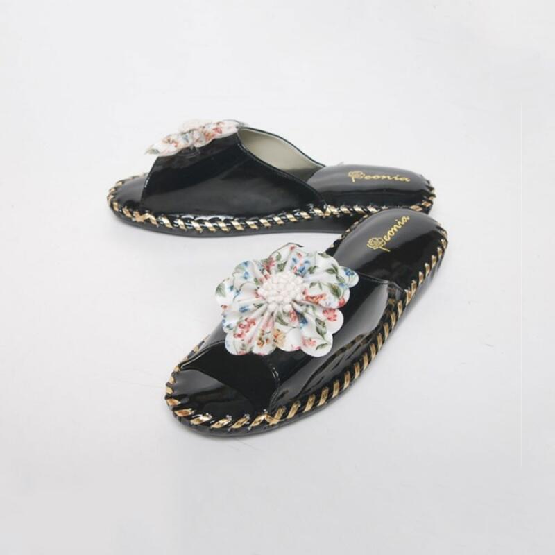 Glossy Flower Comfortable Indoor Slippers Living Room Slippers pink