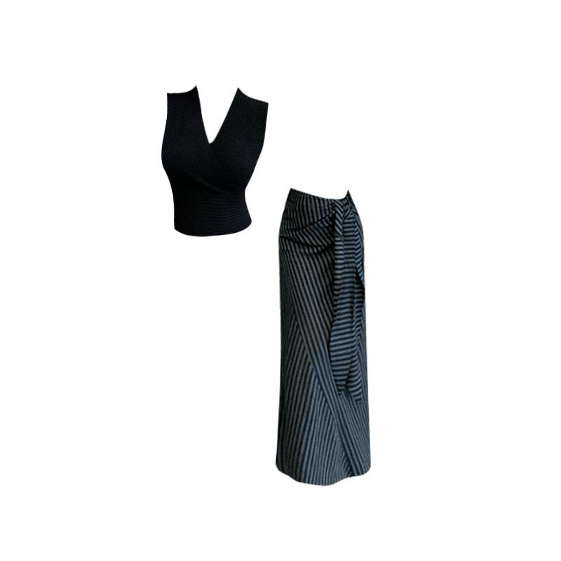 

Sexy Hot Girl V-Neck Backless Short Tank Top for Women 2026 Summer High-Waisted Design Striped Long Skirt Black Top [High Quality] S