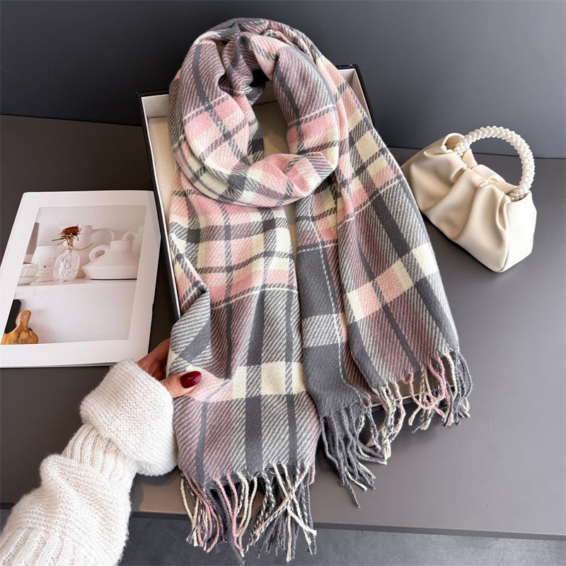 Winter Women Plaid Scarf Tassel Thick Warm Imitation Cashmere Scarves Ladies Vintage Check Shawl for Outdoor Daily Commute
