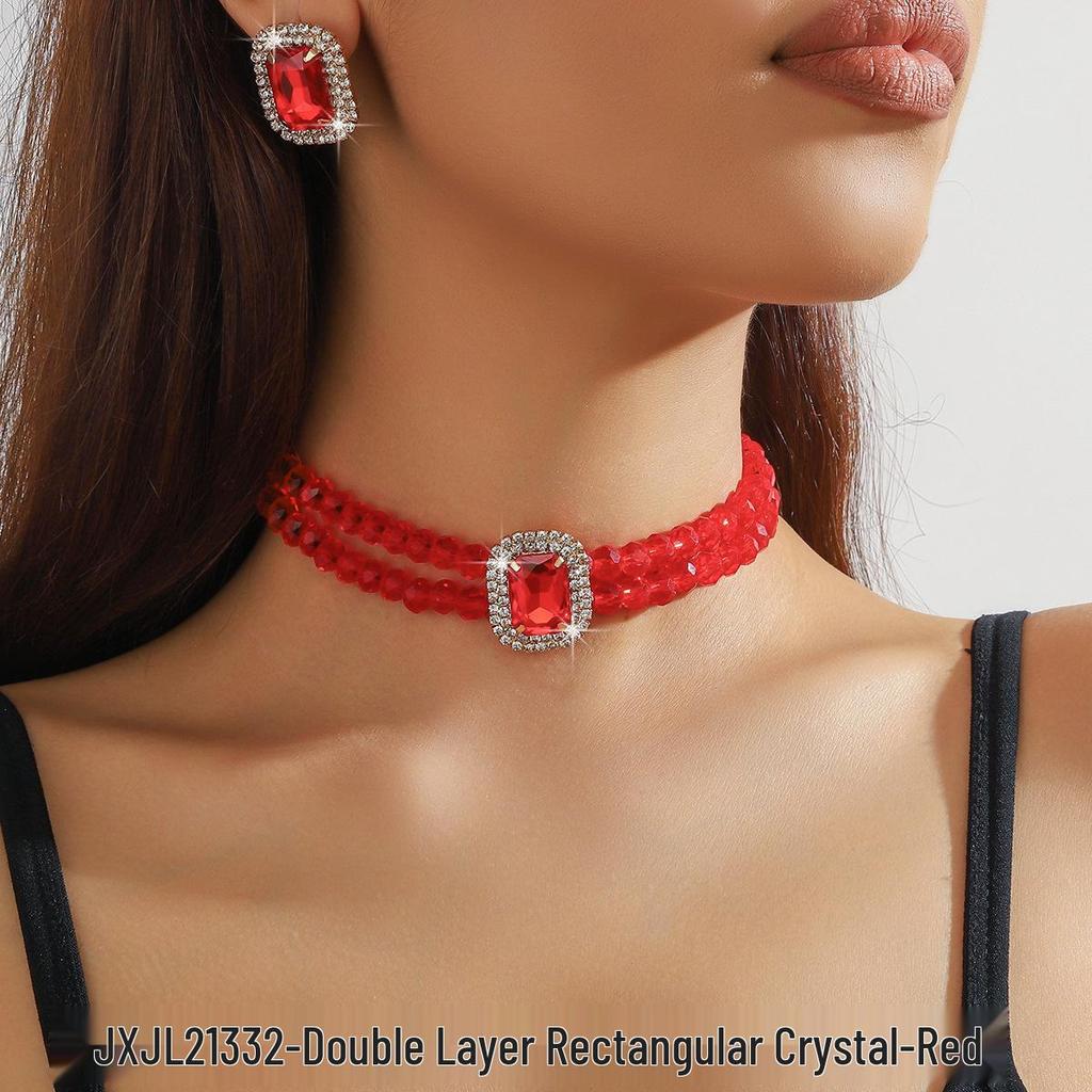 Luxuriöse doppellagige geometrische Kristallkette und rechteckiges Ohrstecker-Set