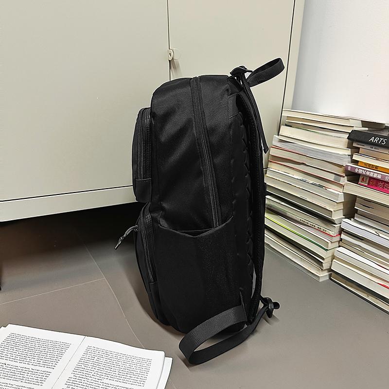 Large Capacity Backpack Men's Backpack Multi-compartment Computer Backpack