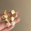Minar Statement Fashion Gold Color Flower Petal Long Drop Earrings for Women Uniquedesin Baroque Pearl Earring Jewelry Wholesale