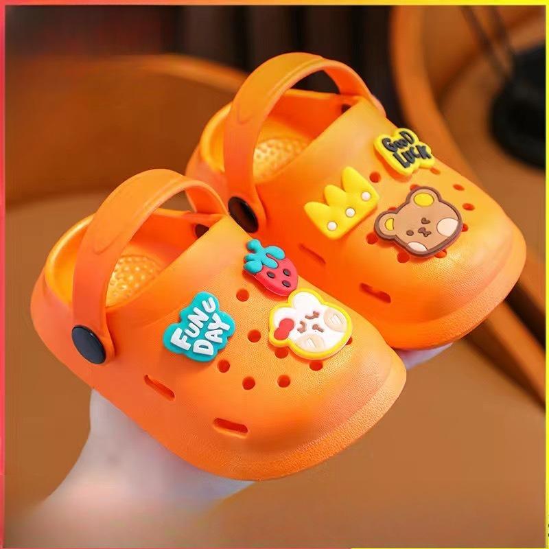 Boy and Girl Cartoon-style Cute Slip-on Shoes with Non-slip Soles and Flip-flops