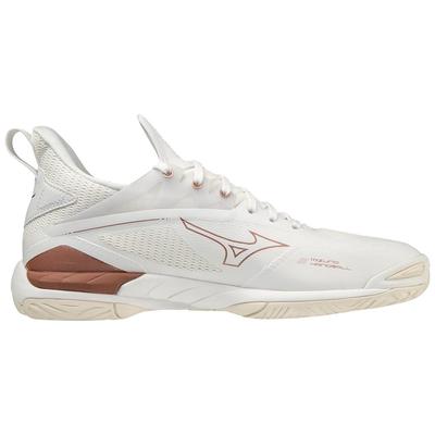 Sports Shoes White Wave Mirage 4