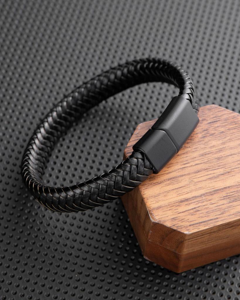 Double-Layer Woven Leather Bracelet Men'S Personality Trendy Bracelet Fashion Versatile Bracelet Jewelry