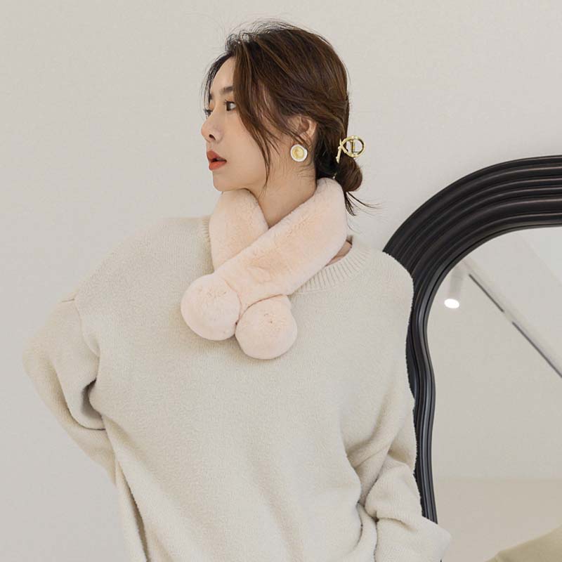 Women Winter Real Rabbit Fur Scarf With Button Fashion Female Warm Natural Soft Fur Scarves High Quality Neck Warmer Double ball