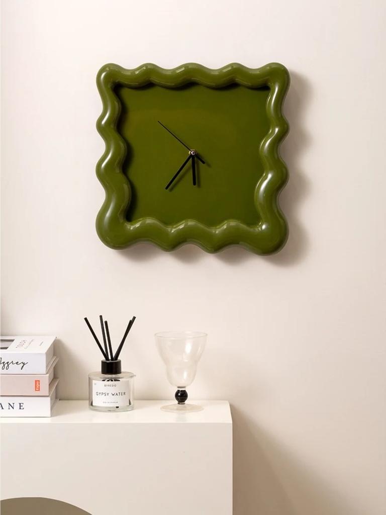 Nordic Table Clock Cream Wall Mounted Clock Dining Room Living Room Wall Hanging Decoration Morden Coffee Table Ornaments