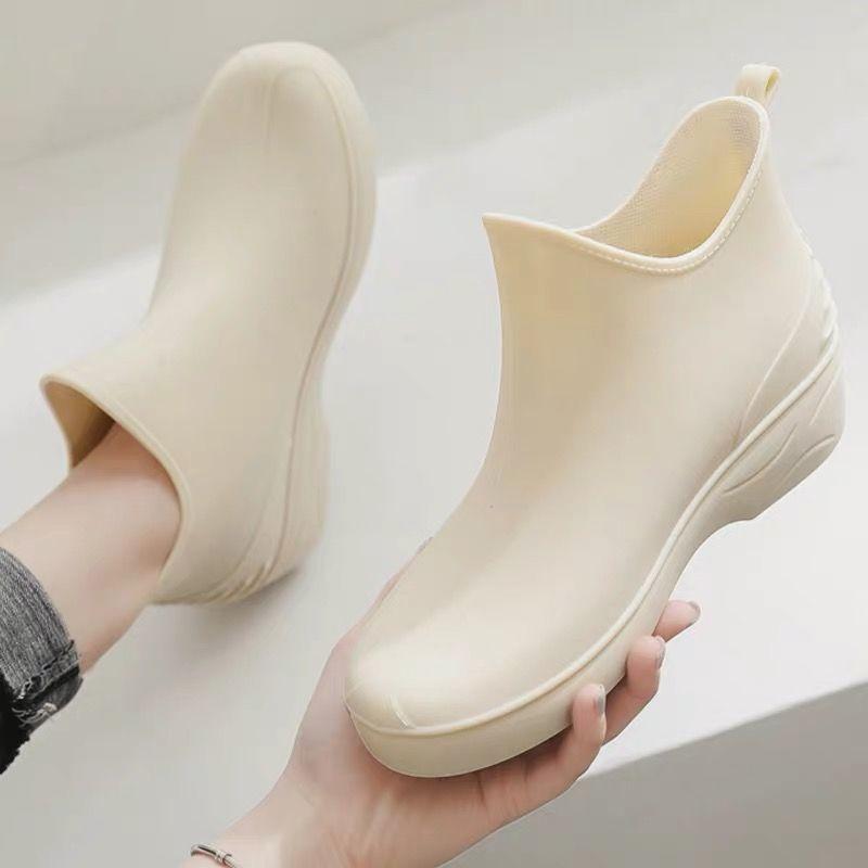 Women's Short Rain Boots Waterproof Non-Slip Boots for Students & Adults Height-Increasing Shoes All-Season Outdoor Footwear