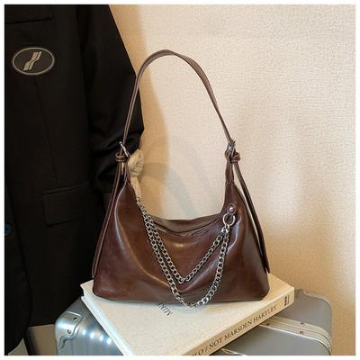 Women's Summer New Shoulder Bag Large Capacity Dumpling Bag Commuter Fashion Messenger Bag Dumpling Bag