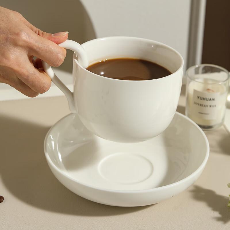 ZK Keramik Kaffeetasse und Untertasse Set