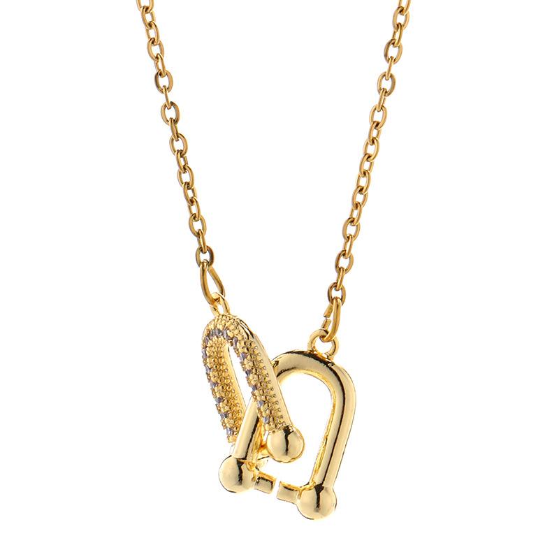 Double Ring Horseshoe Buckle Titanium Steel Choker Necklace Light Luxury Fashion Gold Pendant Jewelry