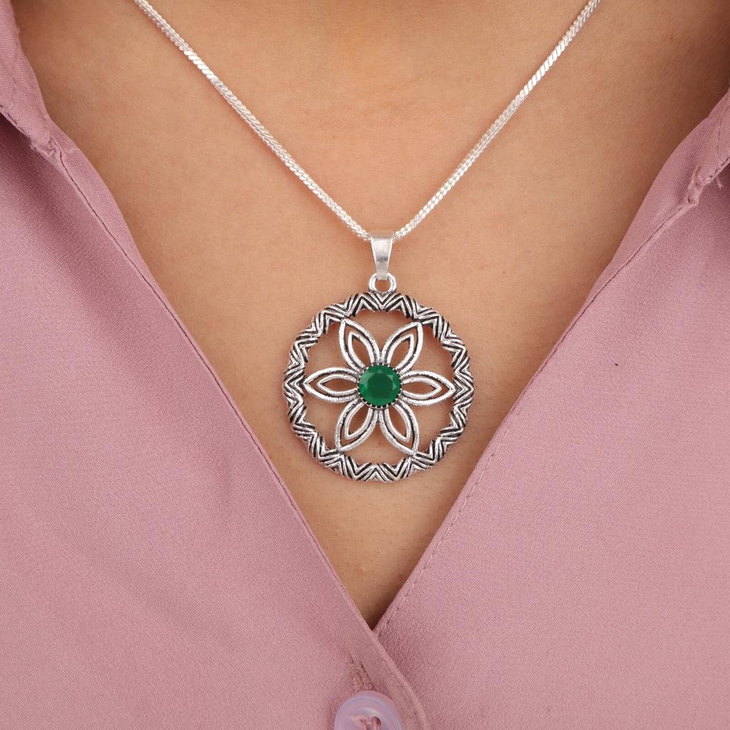 Green Onyx Gemstone 925 Sterling Silver Handcrafted May Birthstone Pendant 1.48" CP-29-19