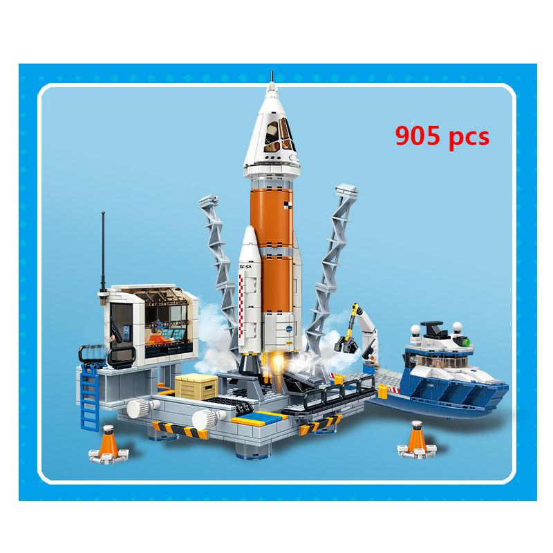 Space Shuttle Launch Center Lunar Lander Model Building Blocks Spaceship Spaceport Figure Rocket Bricks Construction Toys