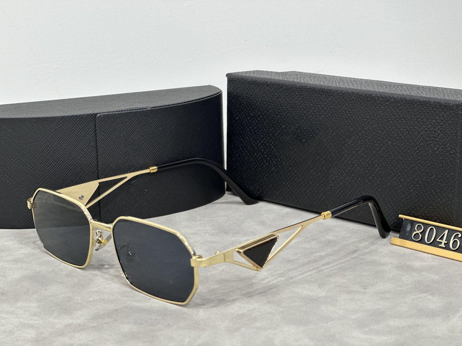 

Trendy European & American Triangle Sunglasses for Men & Women