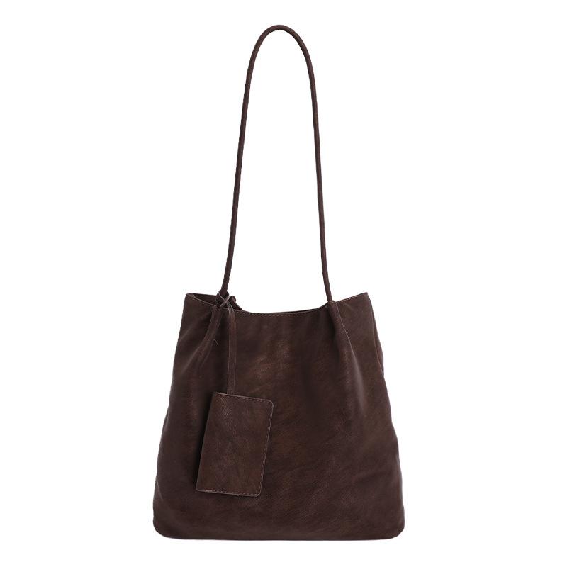 

Stylish PU Shoulder Bag with Flap Closure and Adjustable Strap for Everyday Use кавовий