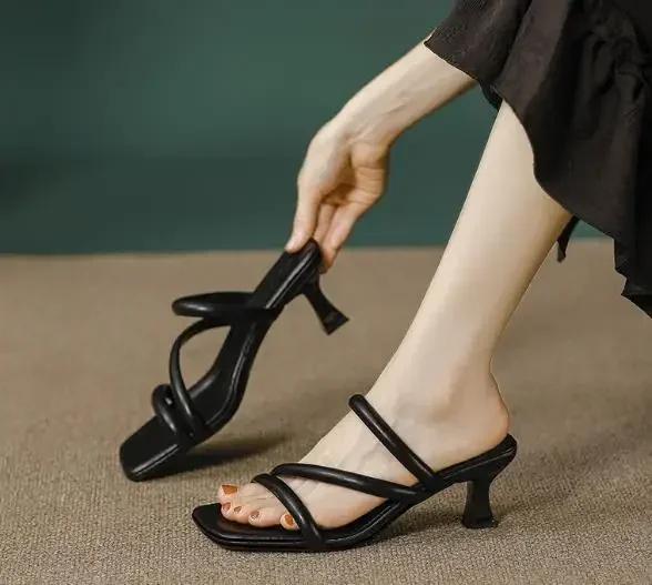 Fashion 2025 New Square Head High Heels Stiletto Internet Celebrity Fashion Sense Cool Slippers