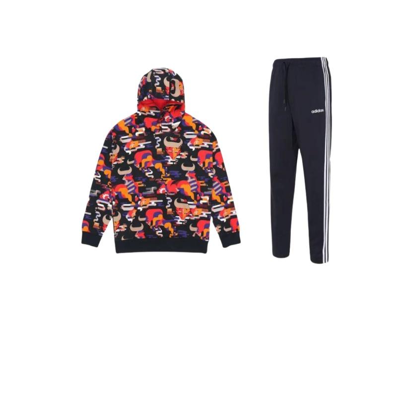 

Adidas Cny Gfx Hs Aop дышащая толстовка с капюшоном и завязками на средней талии длинные брюки повседневный спортивный комплект мужские комплекты DU0457+-GQ8838 M