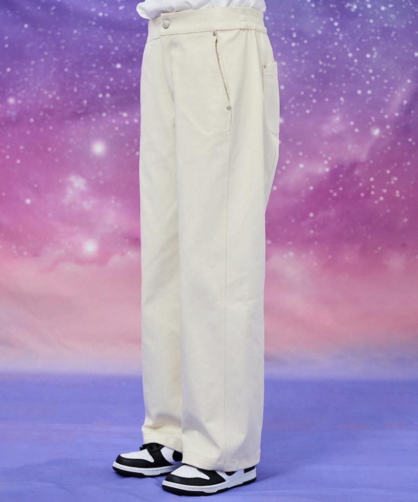 WAIKEI Coated Cut-Out Pants Cream