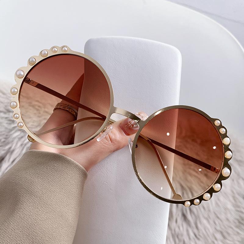 Flower Border Pearl Glasses Personality Hip Hop Funny Sunglasses Round Frame Metal Sunglasses