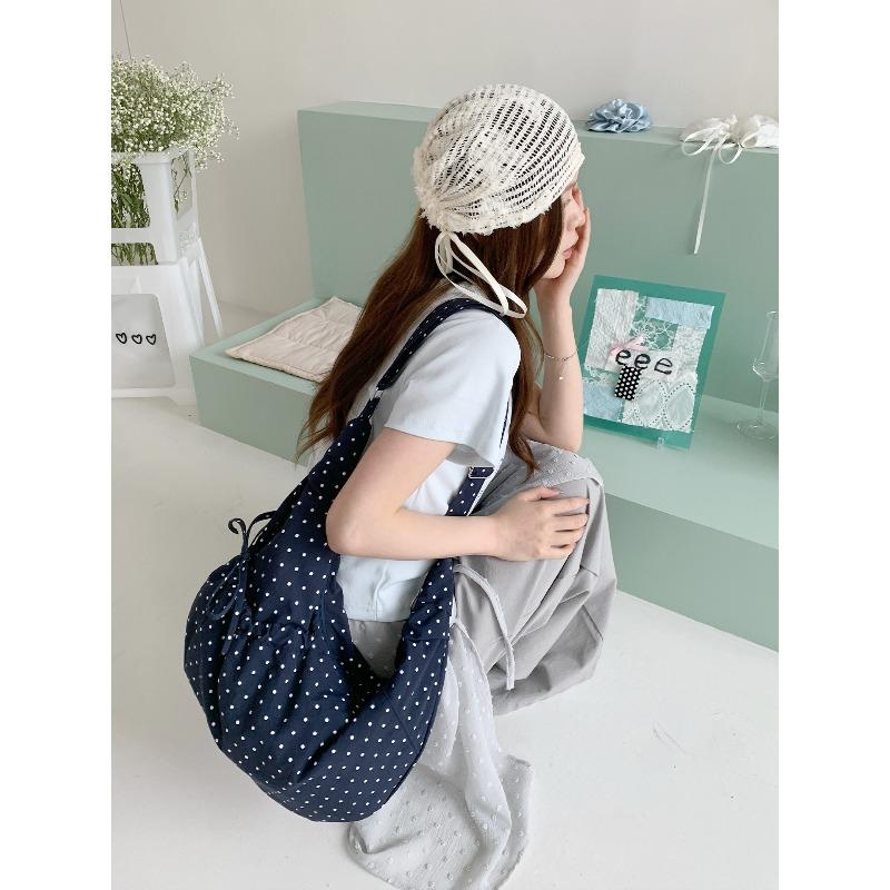 Early spring new small fresh polka dot messenger bag wrinkled croissant bag niche design shoulder bag women