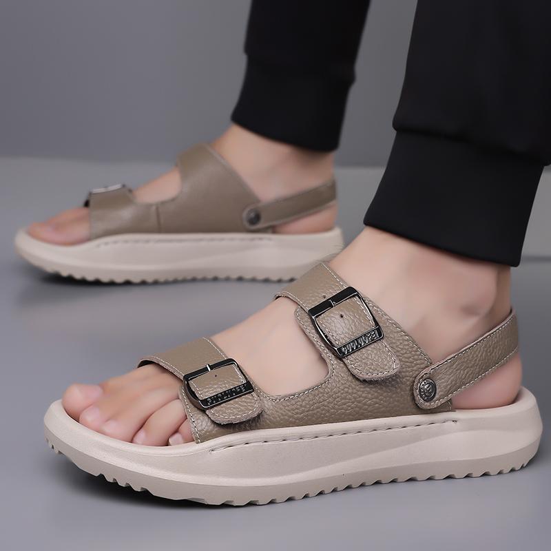 Fashion Summer Sandals Comfortable and Breathable Design Outdoor Beach Walking Daily Casual Business Shoes Black and White Hot Selling