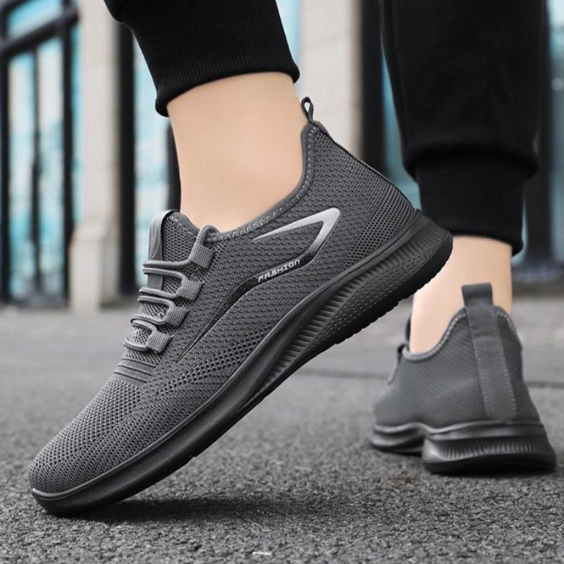 Fashion Shoes for Men Light Breathable Comfort Casual Men Shoes Fashion Anti Slip Mesh Fitness Rebound Buffer Sneakers Zapatillas Hombre