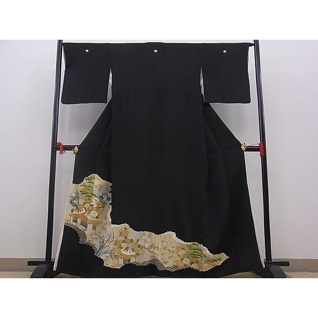 Heiwaya Kimono Luxury black tomesode, piece embroidery, Imperial palace pine chrysanthemum pattern, gold color, masterpiece n-mz3718