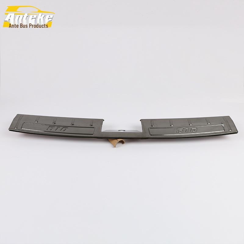 Pasuje na 19 modelů Baojun 510: Ochranná lišta zadního nárazníku a nálepka pedálu víka zavazadlového prostoru