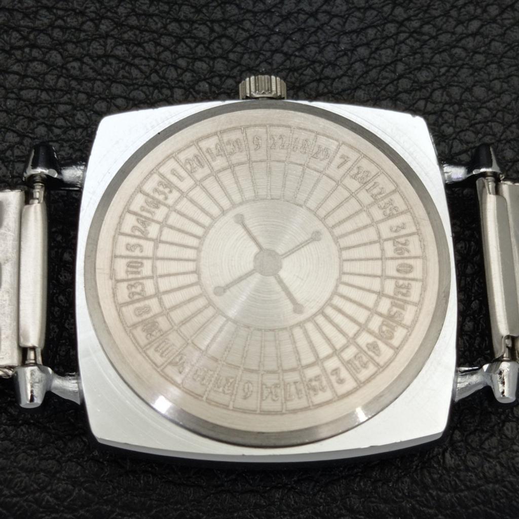 VINTAGE REFURBISHED HAND-WINDING ROULETTE SWISS MENS SEA GREEN WATCH A700921-5 R205a-a700921